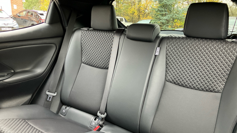 Toyota Yaris 1.5 Hybrid Excel 5dr CVT Hybrid Hatchback